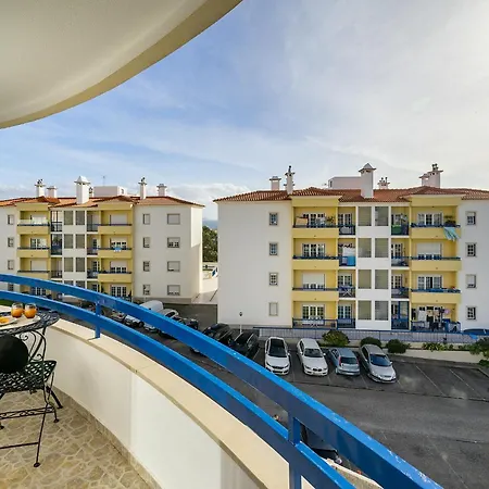 Whome Surfer's Paradise Retreat: Digital Nomads & Remote Workers *